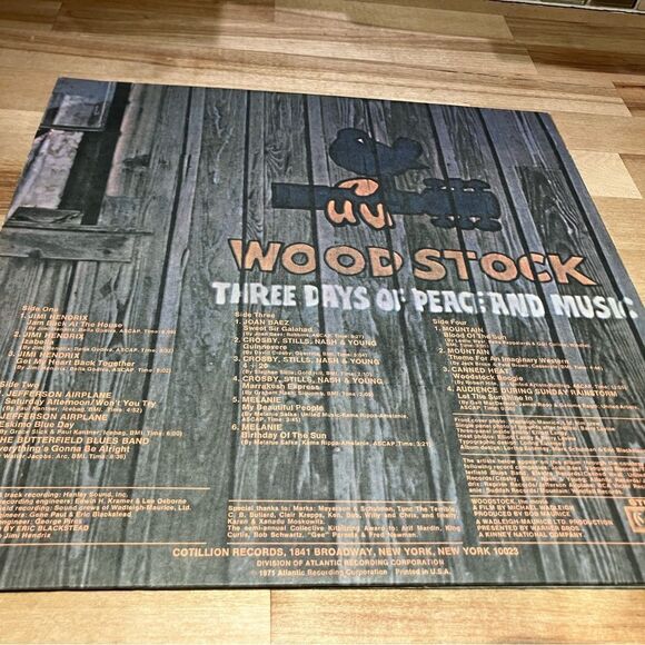 Woodstock two, two record set, vinyl records, excellent condition - Picture 4 of 4